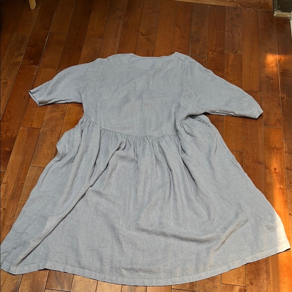 Black Crane Linen Tradi Dress - Picture 7 of 7